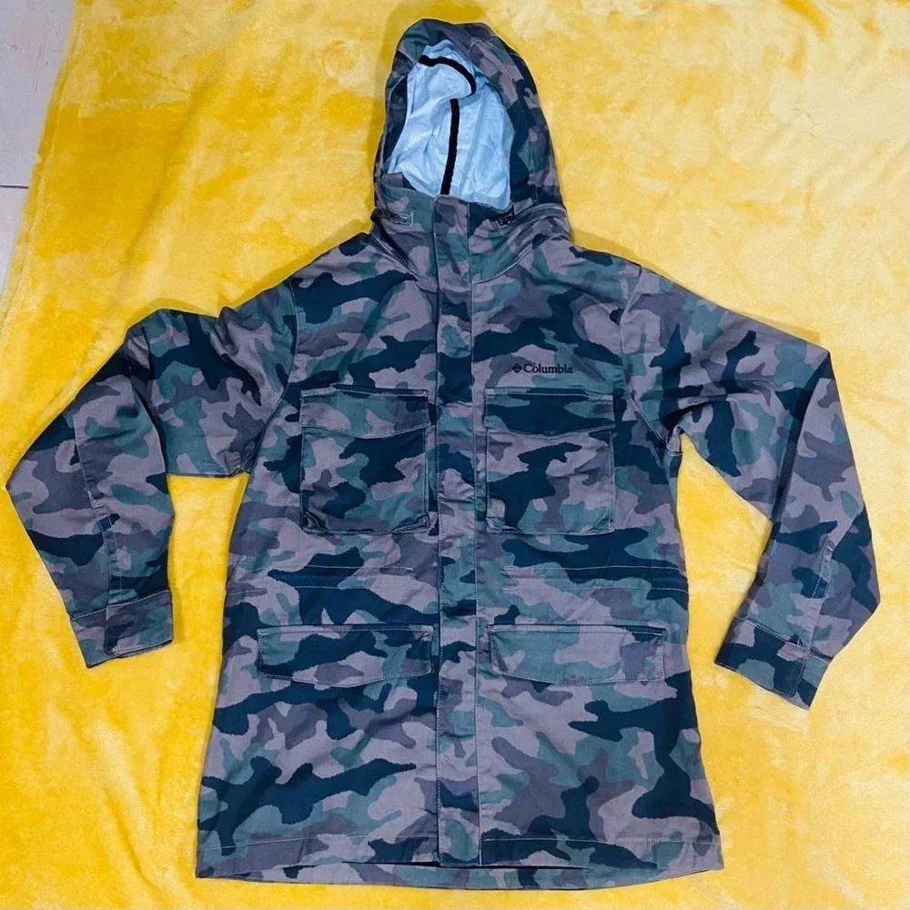 Columbia military denim jacket Camo camouflage style
